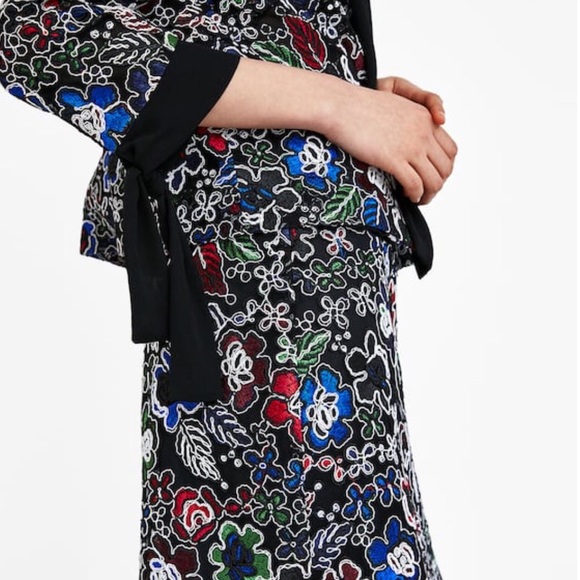 BNWT ZARA Multicolored Lace Blazer, Sz XS - Picture 3 of 8